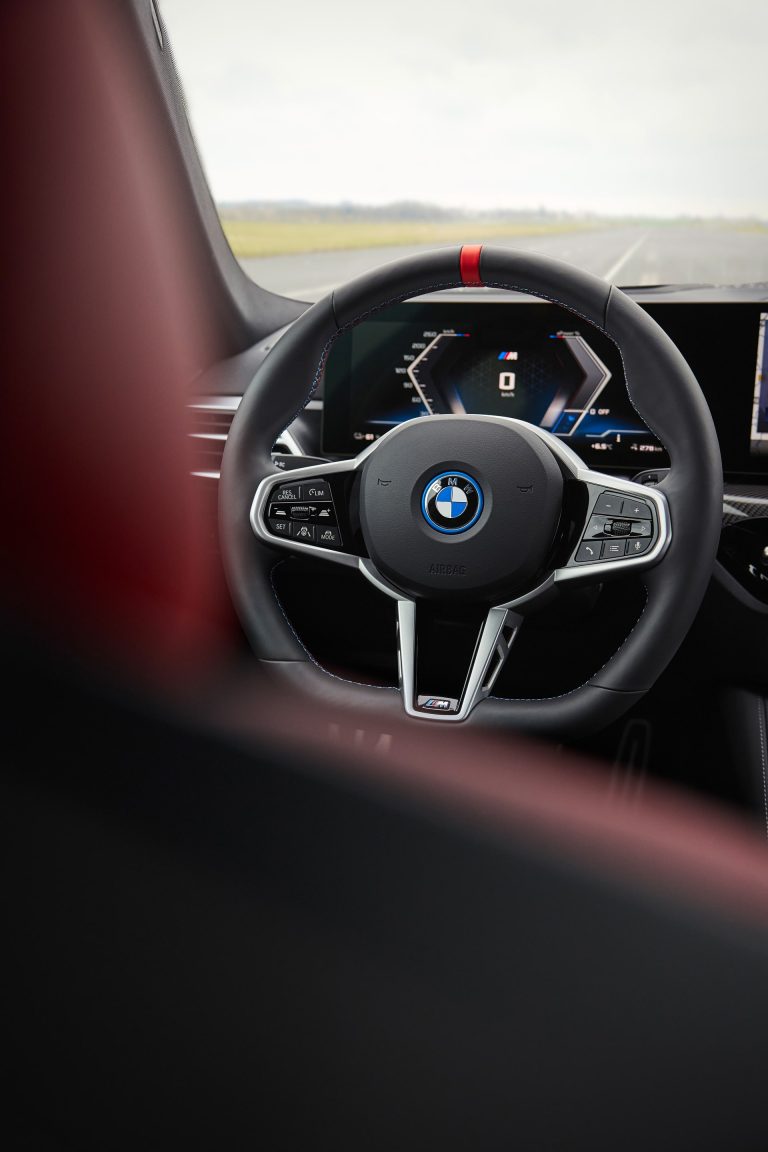 Qué compacto eléctrico comprar si lo que te importa es la tecnología de conducción autónoma