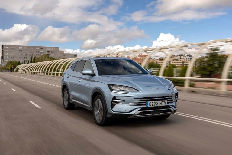 Cómo elegir un SUV PHEV en 2026 según el reparto de potencia entre motor térmico y eléctrico Cómo elegir un SUV PHEV en 2026 según el reparto de potencia entre motor térmico y eléctrico